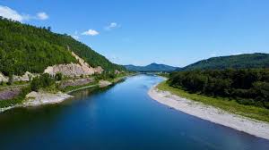 Rivière Ristigouche – Auberge de la Montagne du Pin Rouge