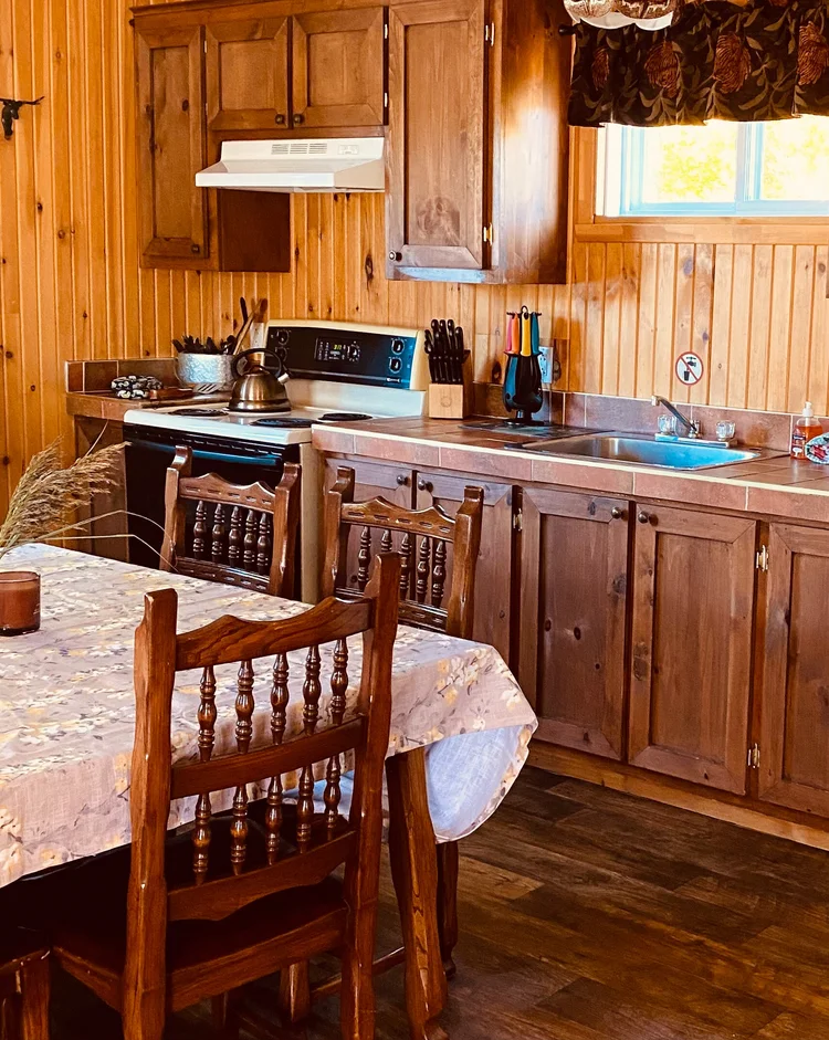COTTAGE 11 – Auberge la Barrière (2014)