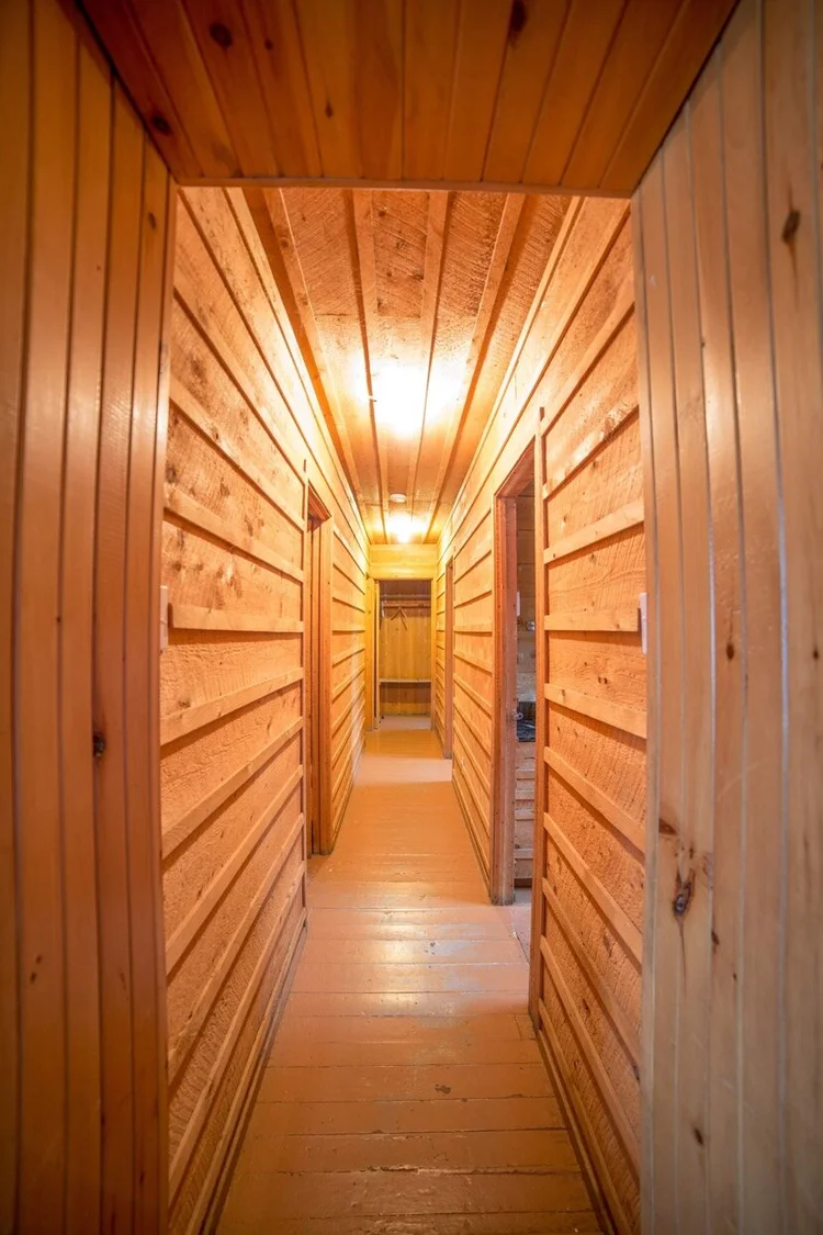 CHALET 6 — Auberge la Barrière (2014) – Auberge la Barrière (2014)