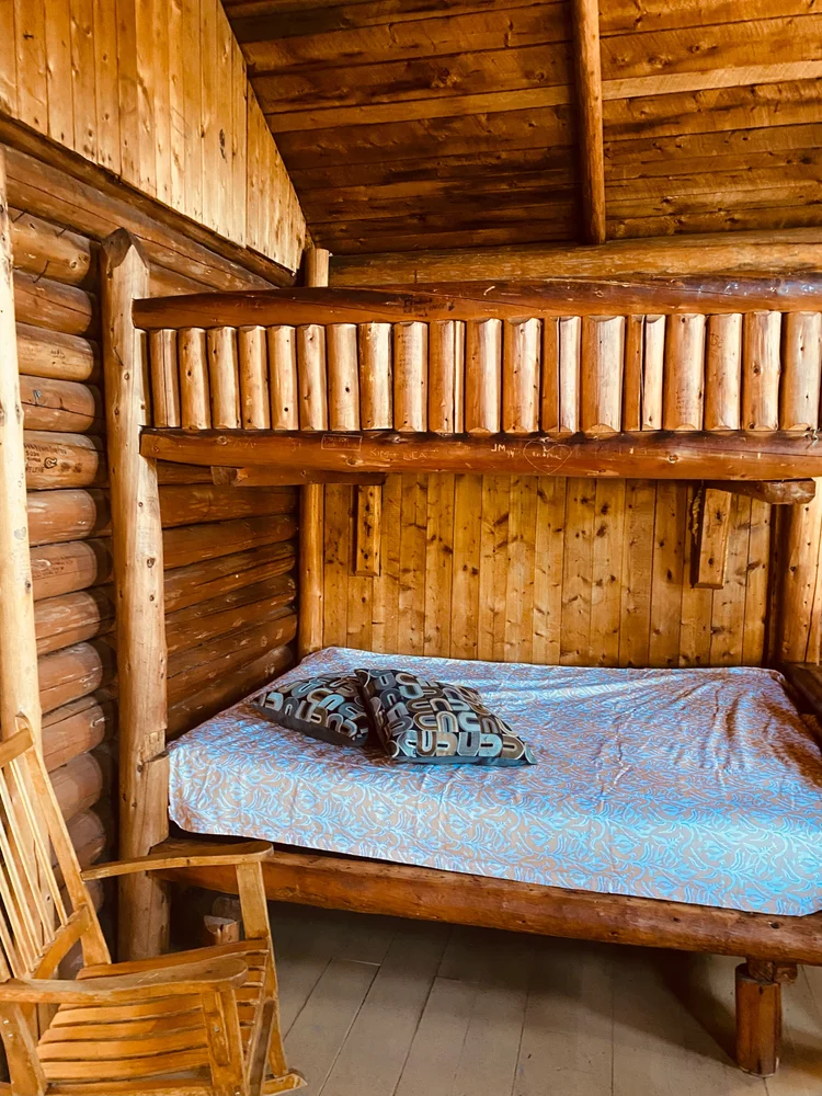 CHALET 9 — Auberge la Barrière (2014) – Auberge la Barrière (2014)
