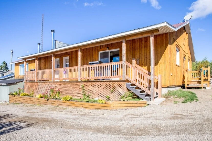 CHALET SAINT-CHARLES – Auberge la Barrière (2014)