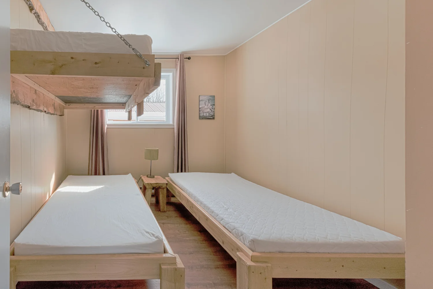 JUMELÉE (semi-détaché) situé au centre du site. – Auberge la Barrière (2014)
