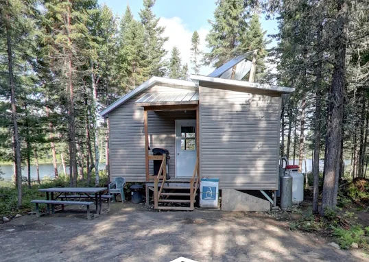 DUPONT CABIN – DUPONT CABIN