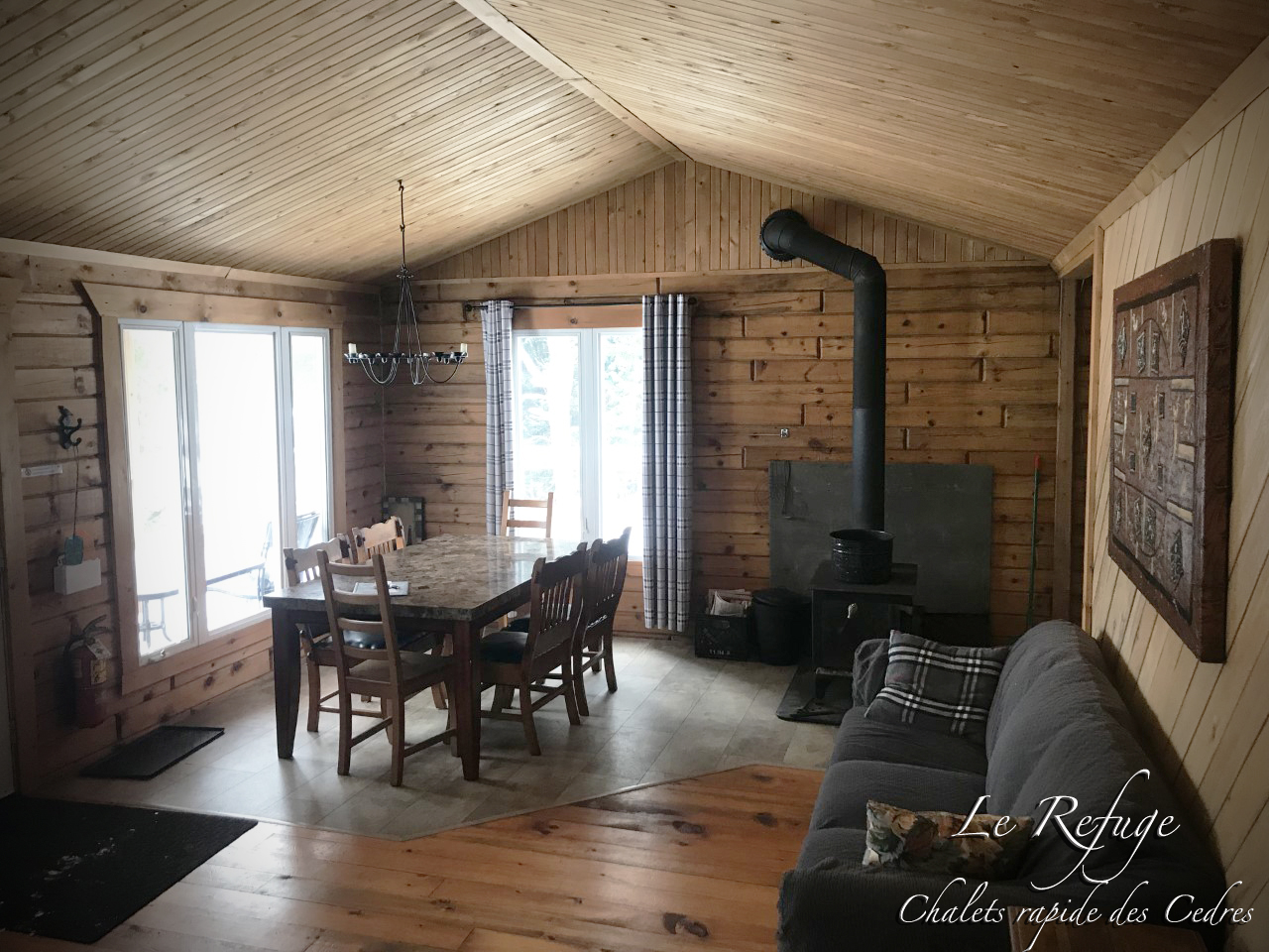 CHALET LE REFUGE — Chalets Rapide des Cèdres – Chalets Rapide des Cèdres