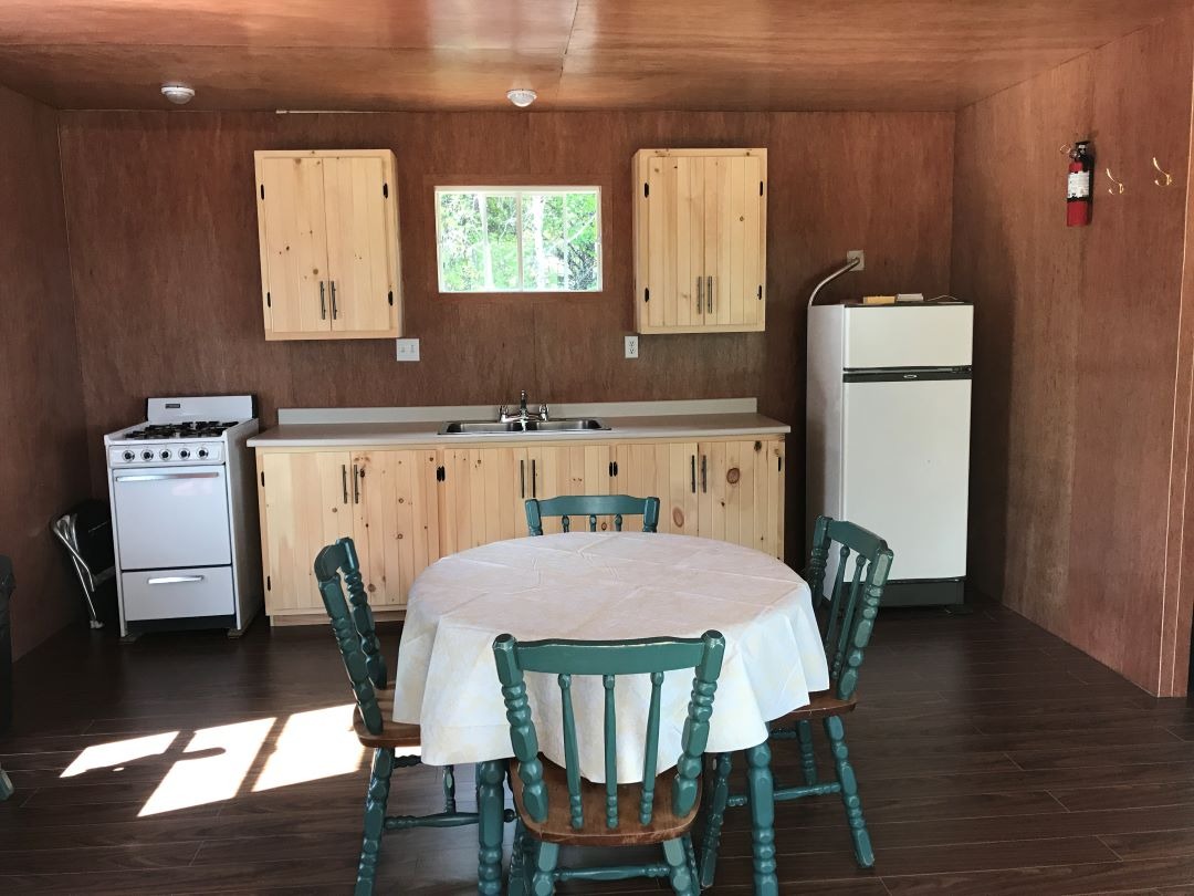 CHALET OUTAOUAIS — Club de chasse et pêche Stramond – Club de chasse et pêche Stramond