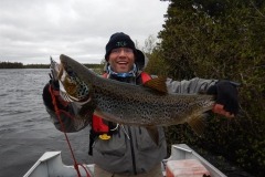Pêche chez Les Gérances de la Horde Sauvage, Côte-Nord, Québec