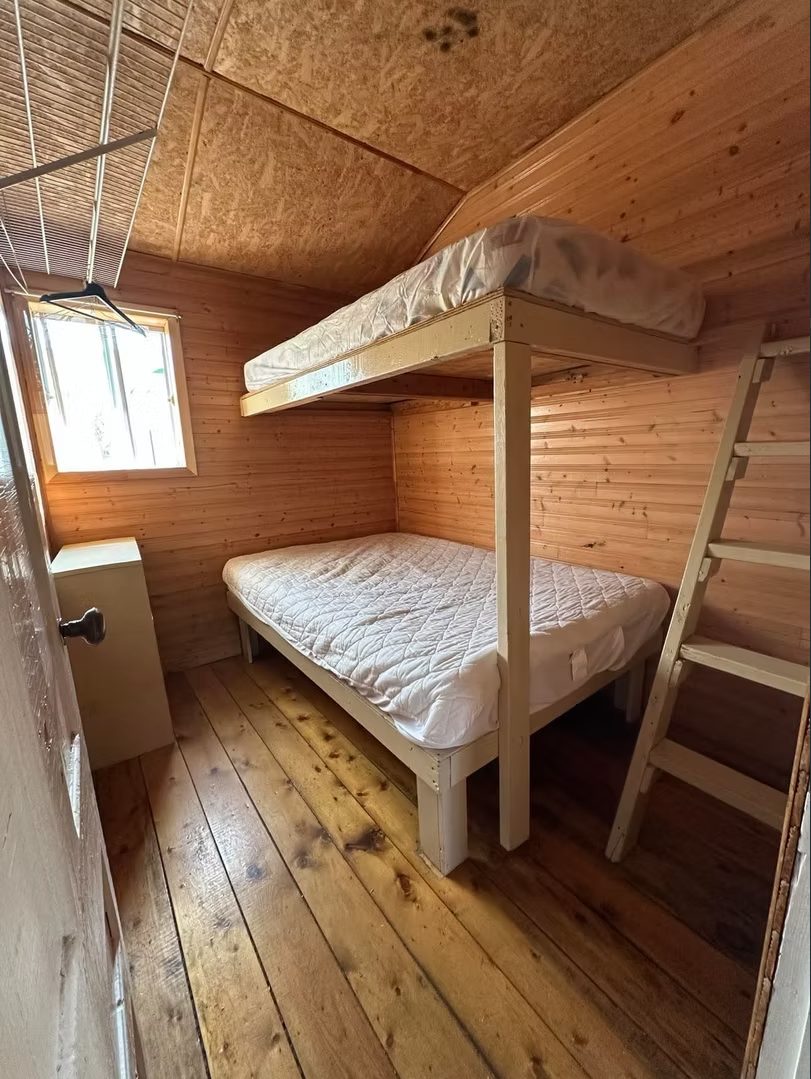 Chalet Lièvre — Domaine du Lac Kergus – Domaine du Lac Kergus