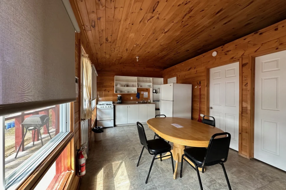 CHALET 10 — Dorval Lodge – Dorval Lodge