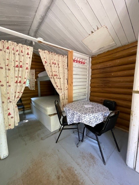 CHALET 11 – Dorval Lodge