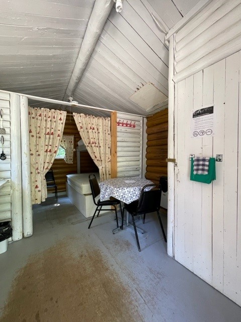 CHALET 11 – Dorval Lodge