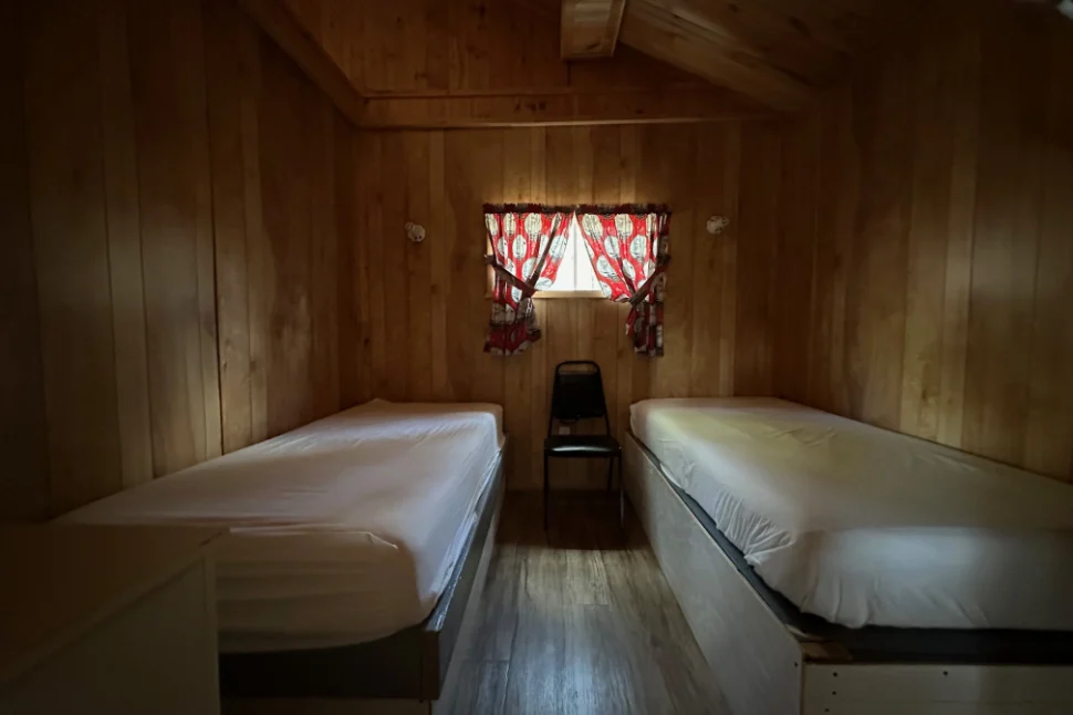 CHALET 12 – Dorval Lodge
