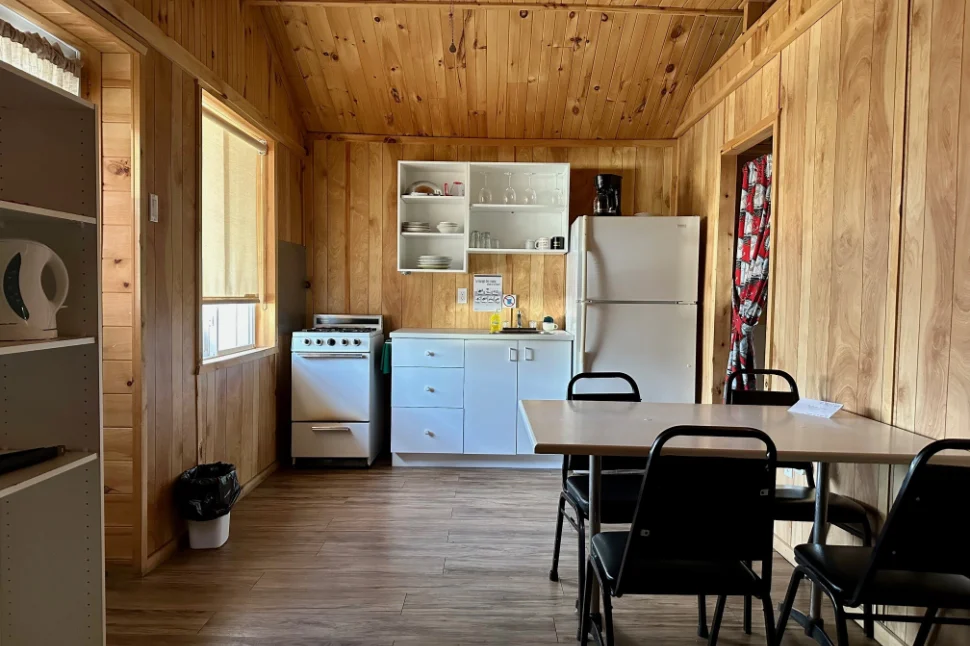 CHALET 12 – Dorval Lodge