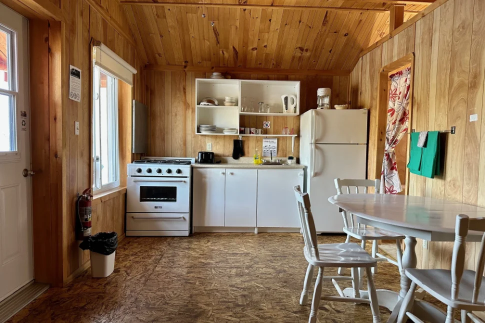 CHALET 12 – Dorval Lodge
