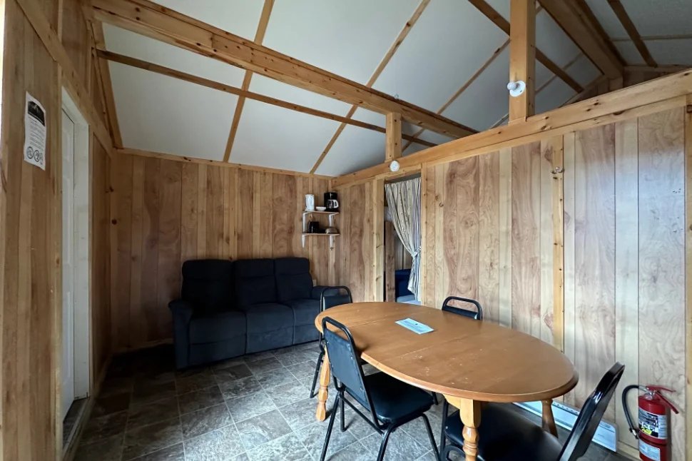 CHALET 14 – Dorval Lodge