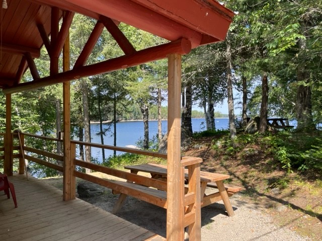 CHALET 2 – Dorval Lodge