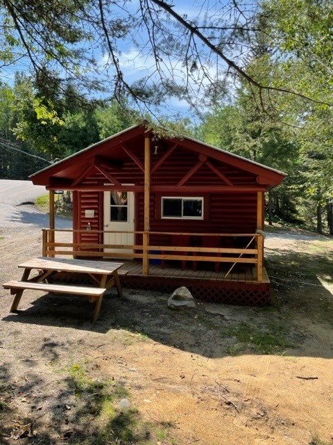 CHALET 2 – Dorval Lodge