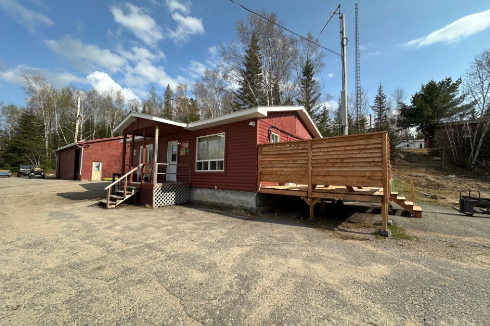 CHALET 22 – Dorval Lodge