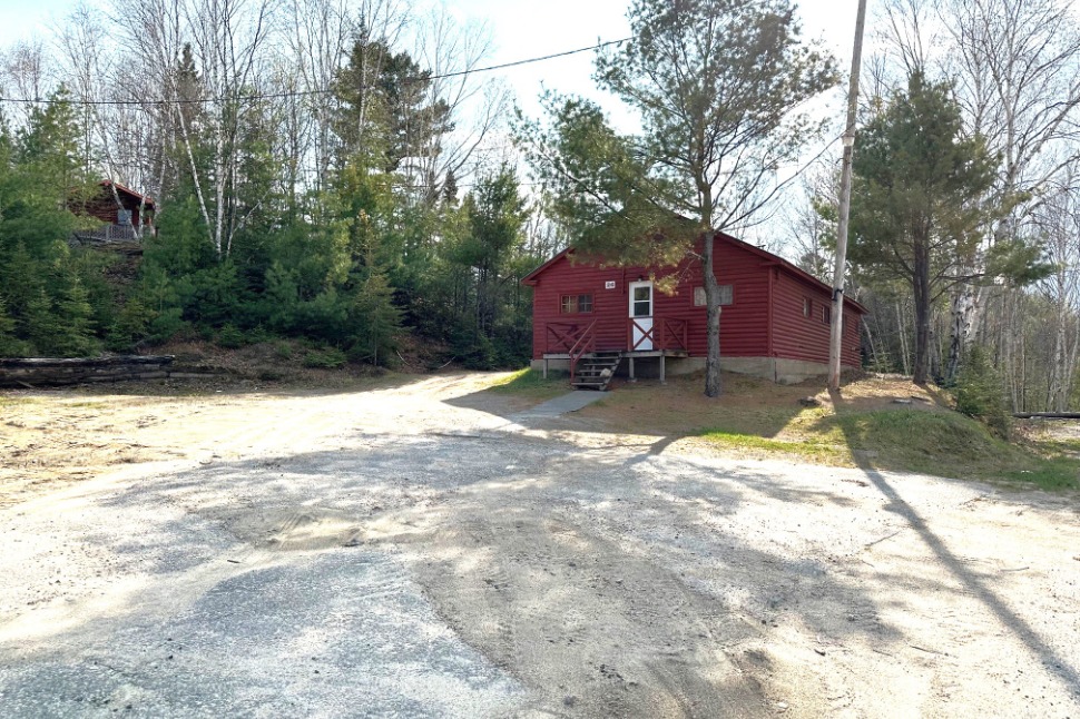CHALET 26 – Dorval Lodge