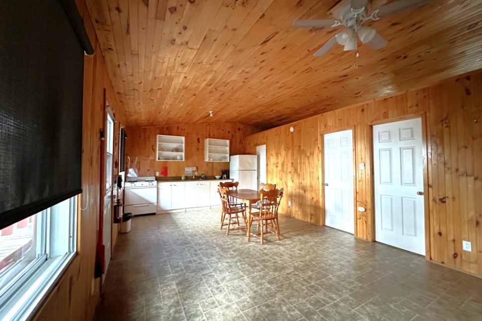 CHALET 27 – Dorval Lodge