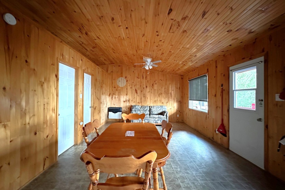 CHALET 27 – Dorval Lodge