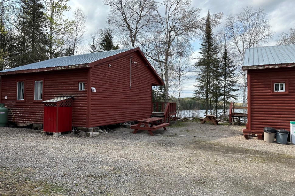 CHALET 28 – Dorval Lodge