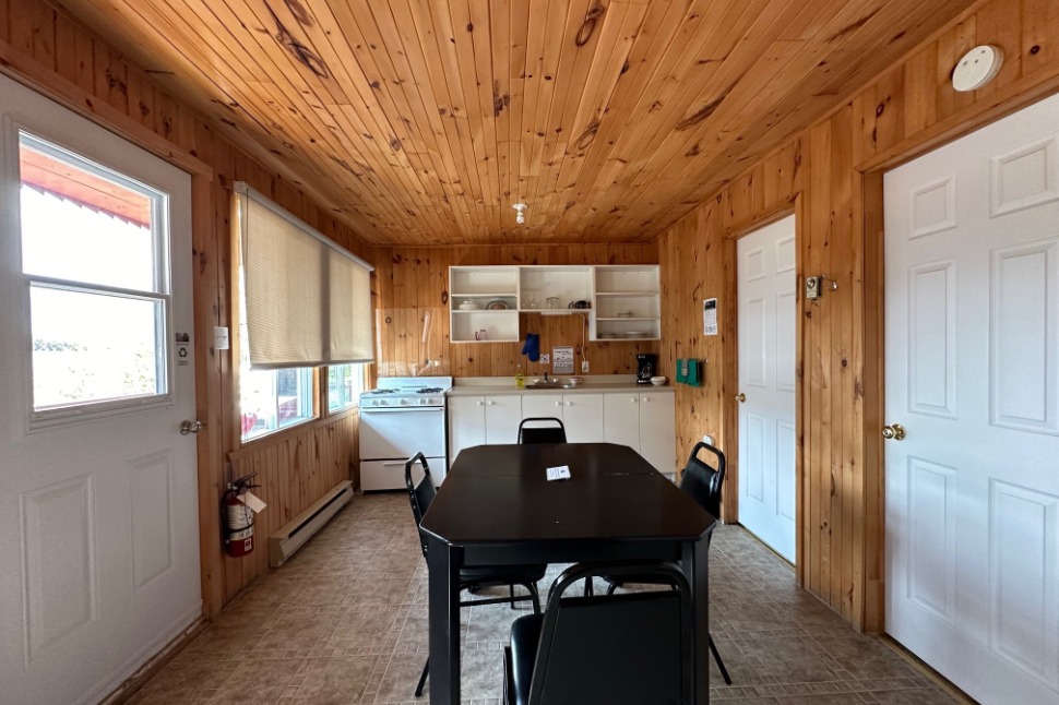 CABIN 29 – Dorval Lodge