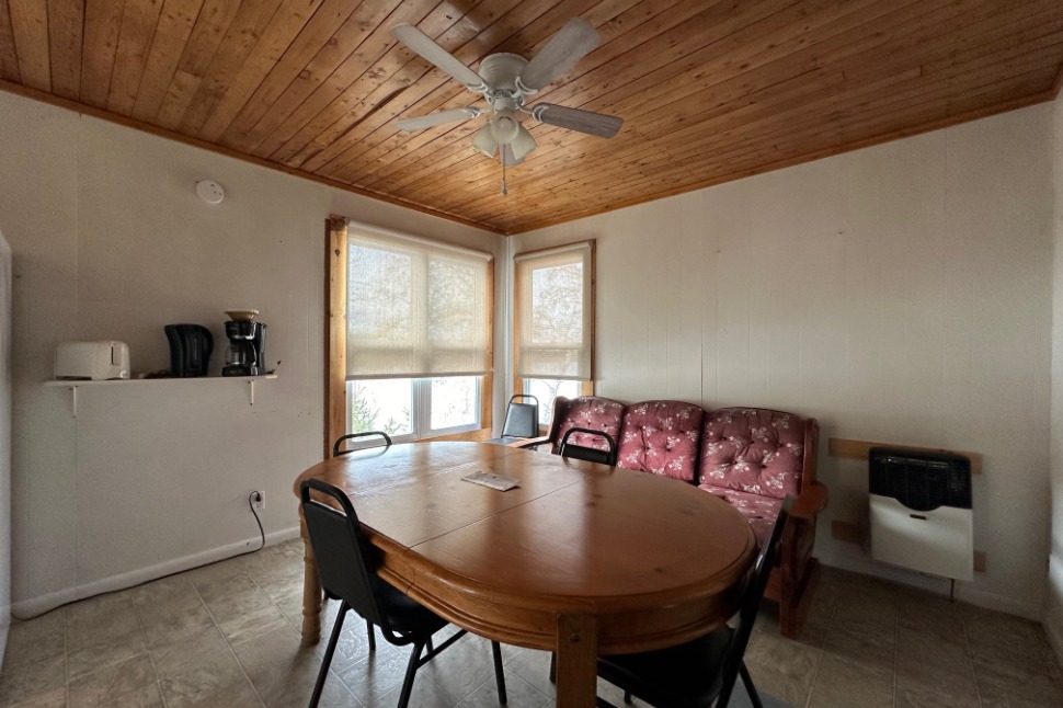 CHALET 30 – Dorval Lodge