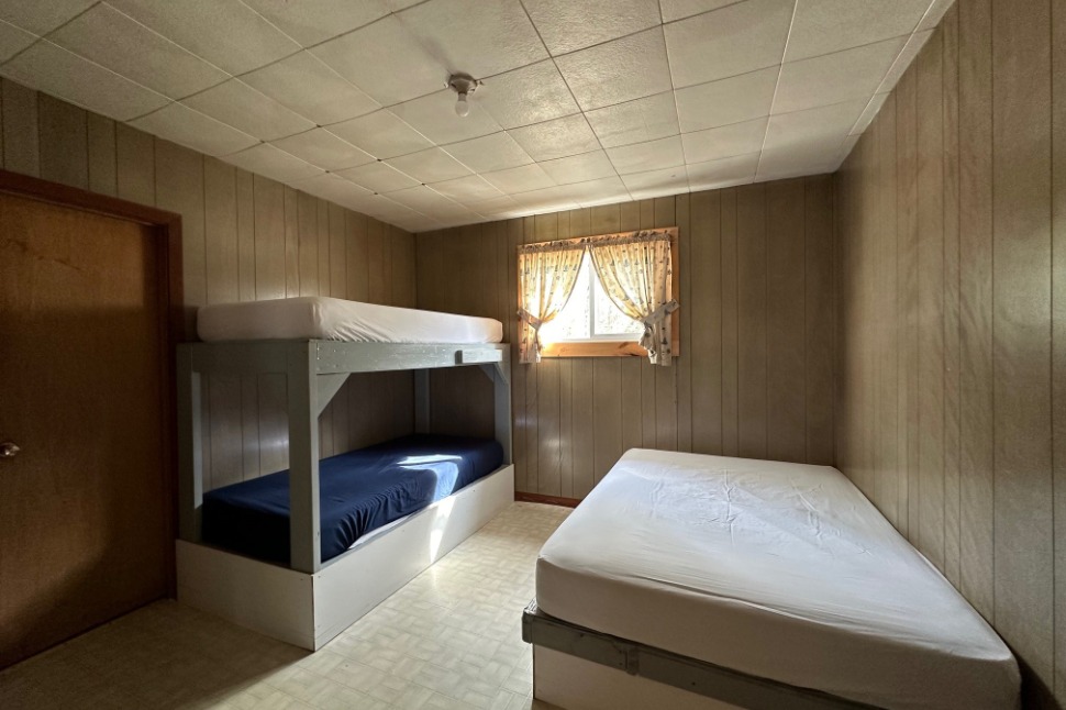 CHALET 30 – Dorval Lodge