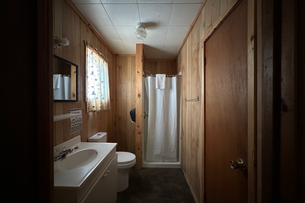 Chalet 32 – Dorval Lodge