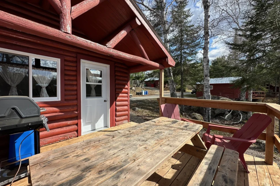 CHALET 4 — Dorval Lodge – Dorval Lodge