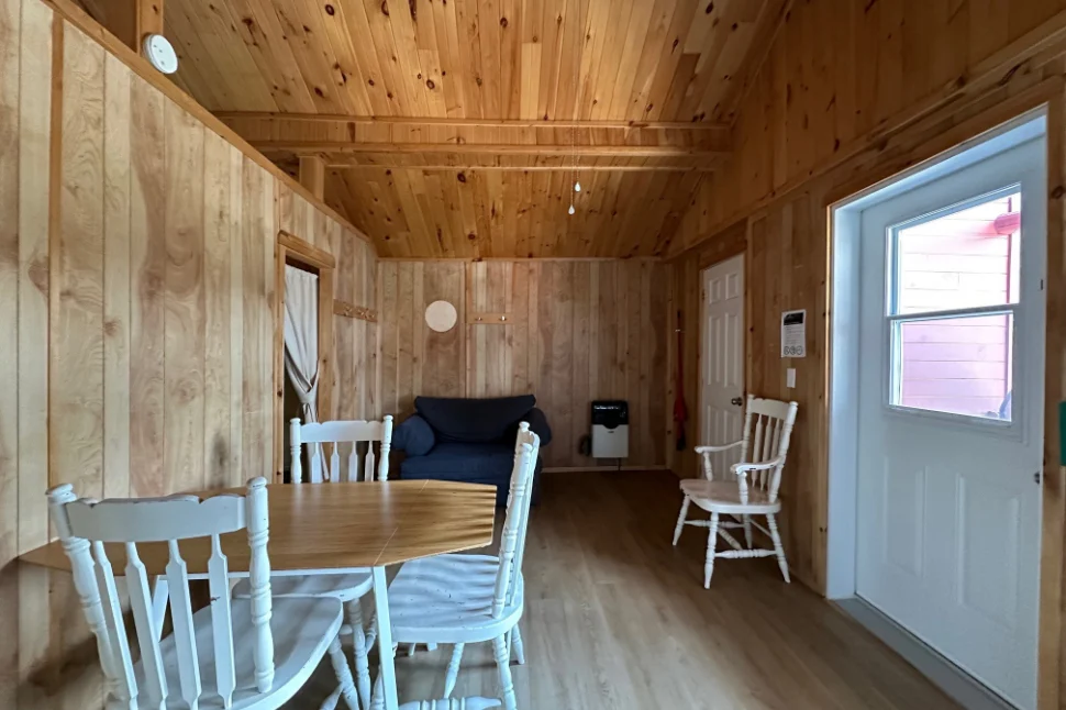 CHALET 8 — Dorval Lodge – Dorval Lodge