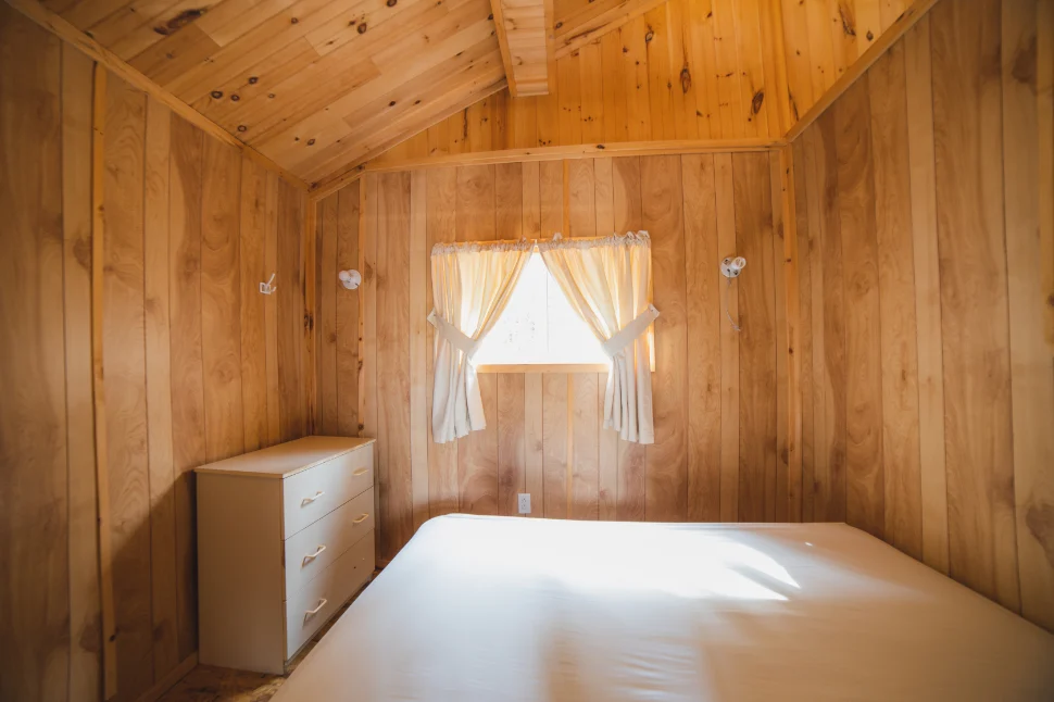 CHALET 8 – Dorval Lodge