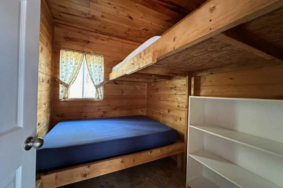 CHALET 9 – Dorval Lodge