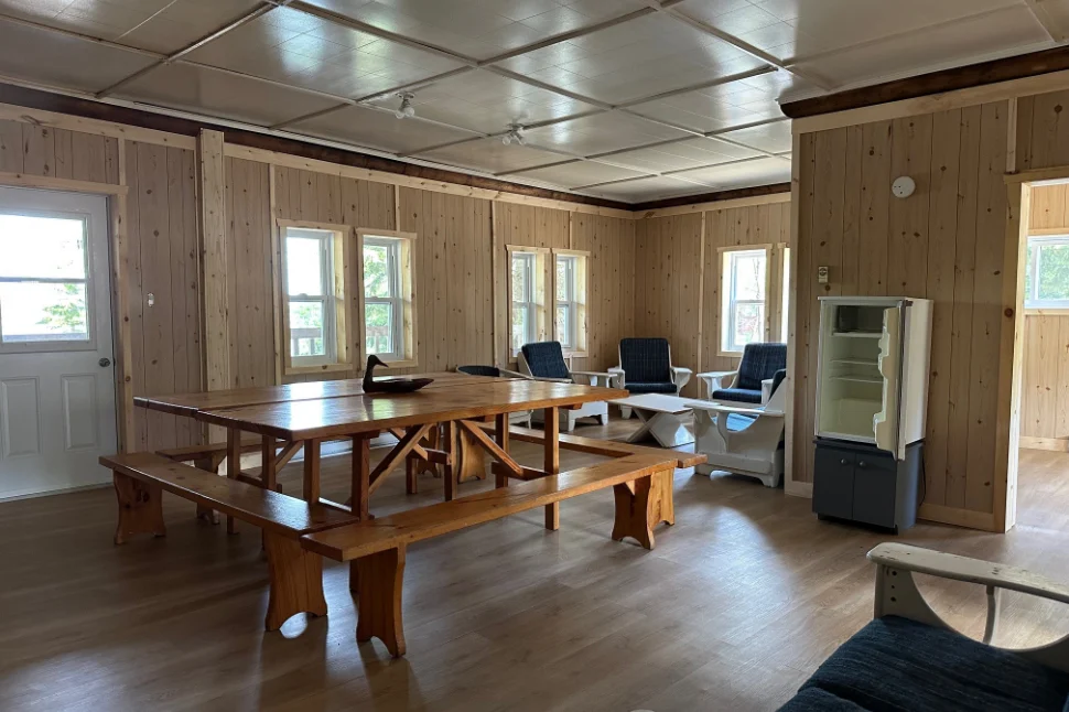CHALET AUBERGE — Dorval Lodge – Dorval Lodge