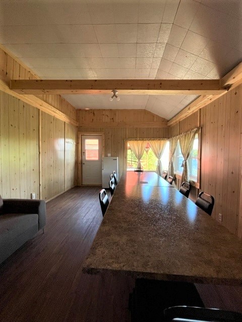 LOG CABIN – Dorval Lodge