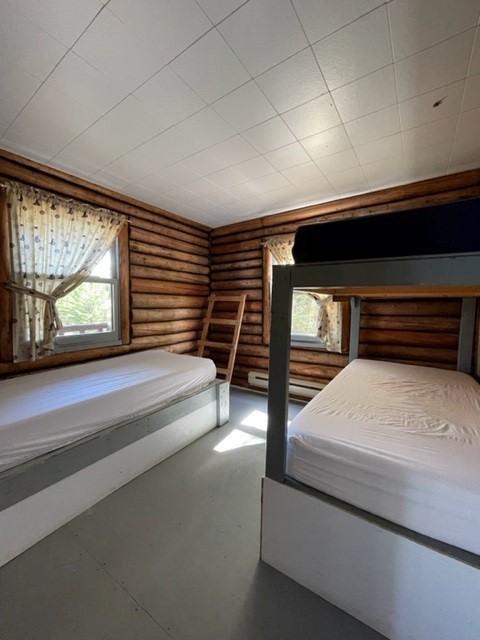 LOG CABIN – Dorval Lodge