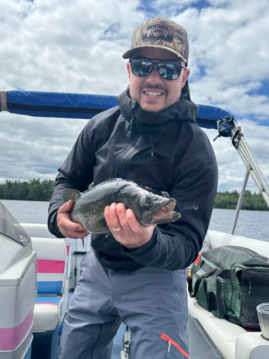 Pêche Doré chez Dorval Lodge, Abitibi-Témiscamingue, Québec — photo 3