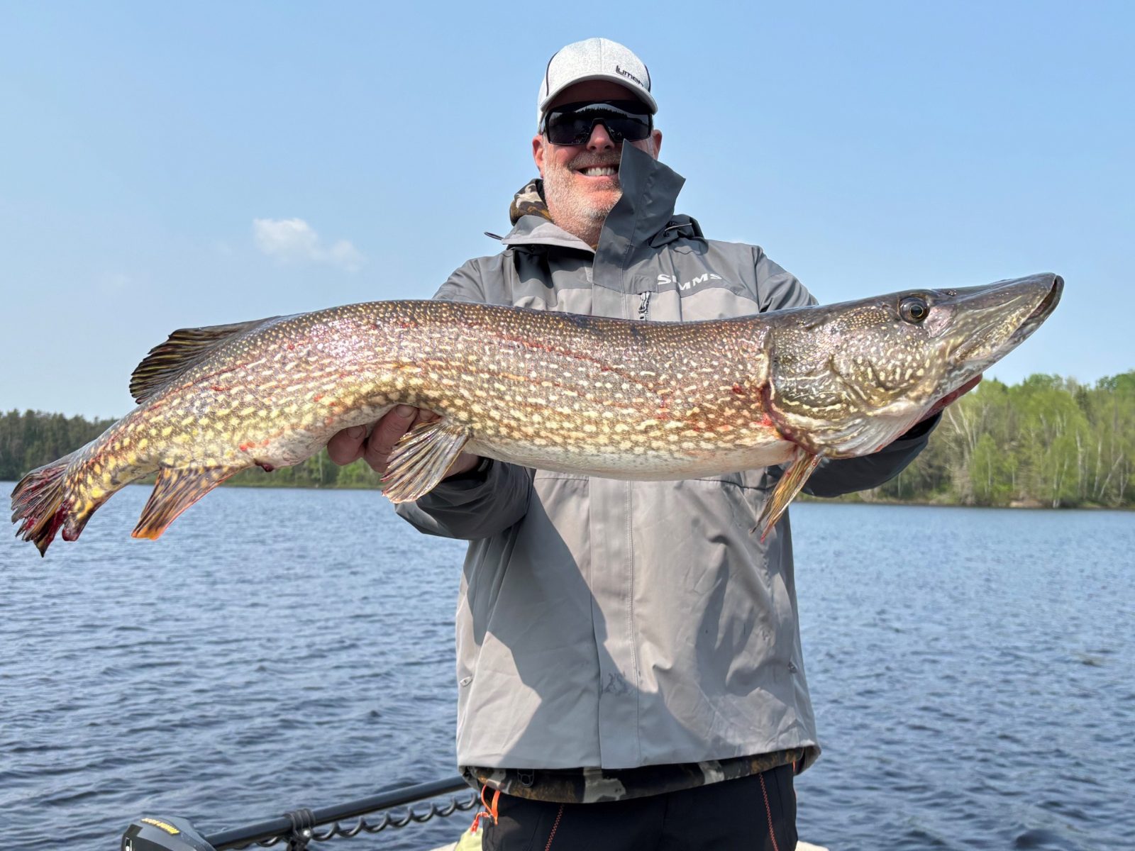 Pêche chez Dorval Lodge, Abitibi-Témiscamingue, Québec