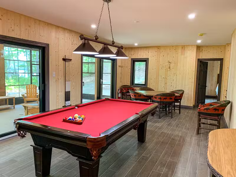 CHALET BAIE NOIRE – Kenauk Nature