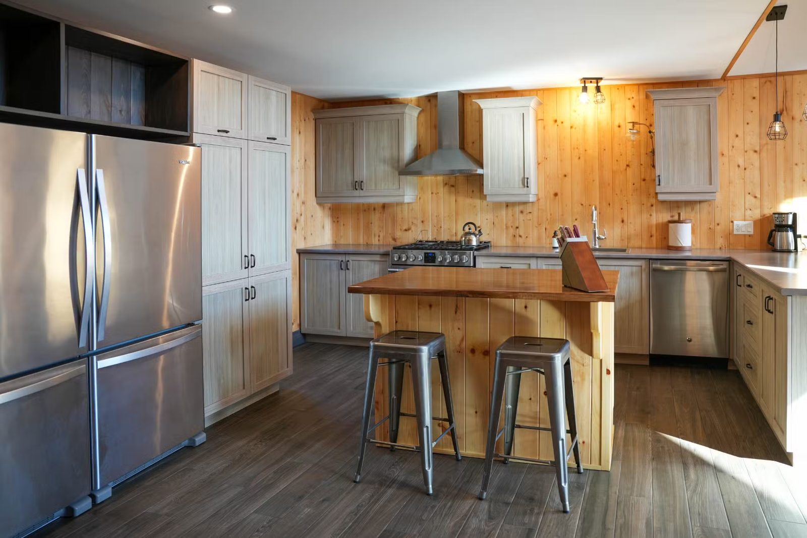 CHALET BENT – Kenauk Nature