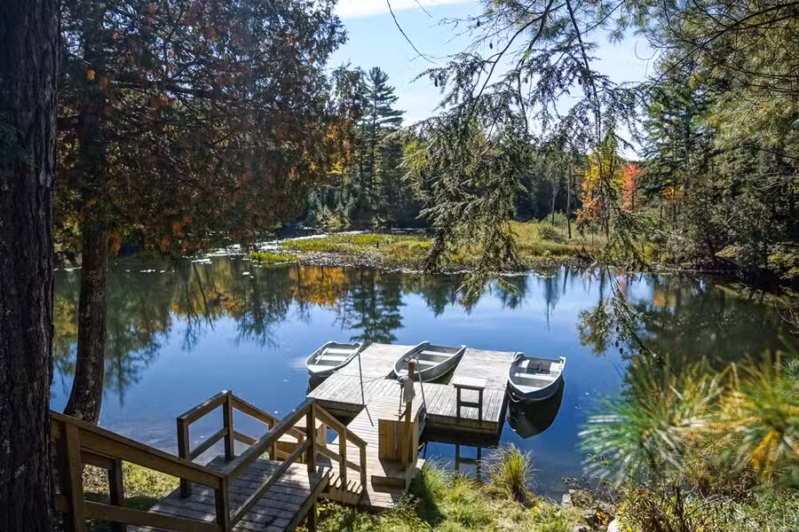 DES PINS CABIN – Kenauk Nature