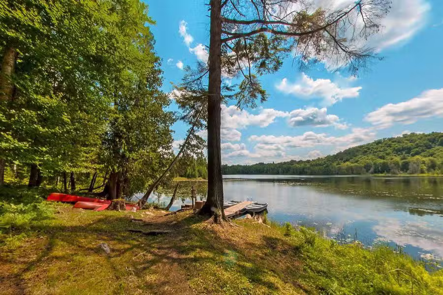 PUMPKINSEED CABIN – Kenauk Nature