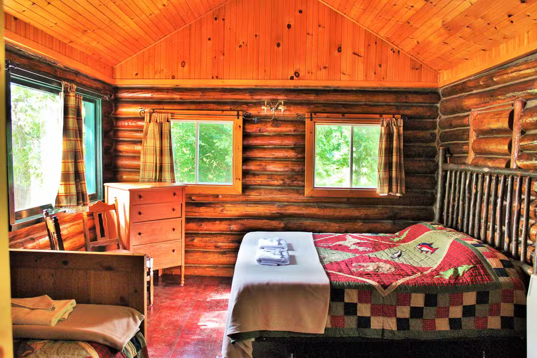 CABIN TRICORNE — Kenauk Nature – Kenauk Nature
