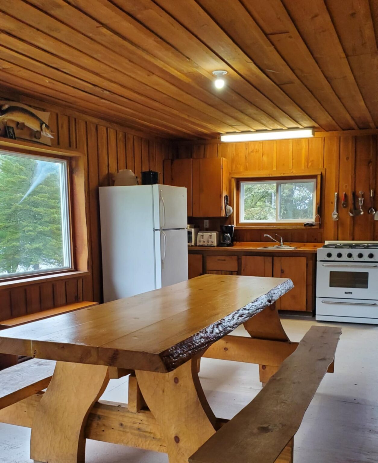 BUCK CHALET – BUCK CHALET