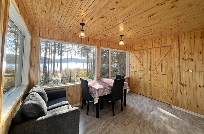 DIAMOND CHALET – DIAMOND CHALET