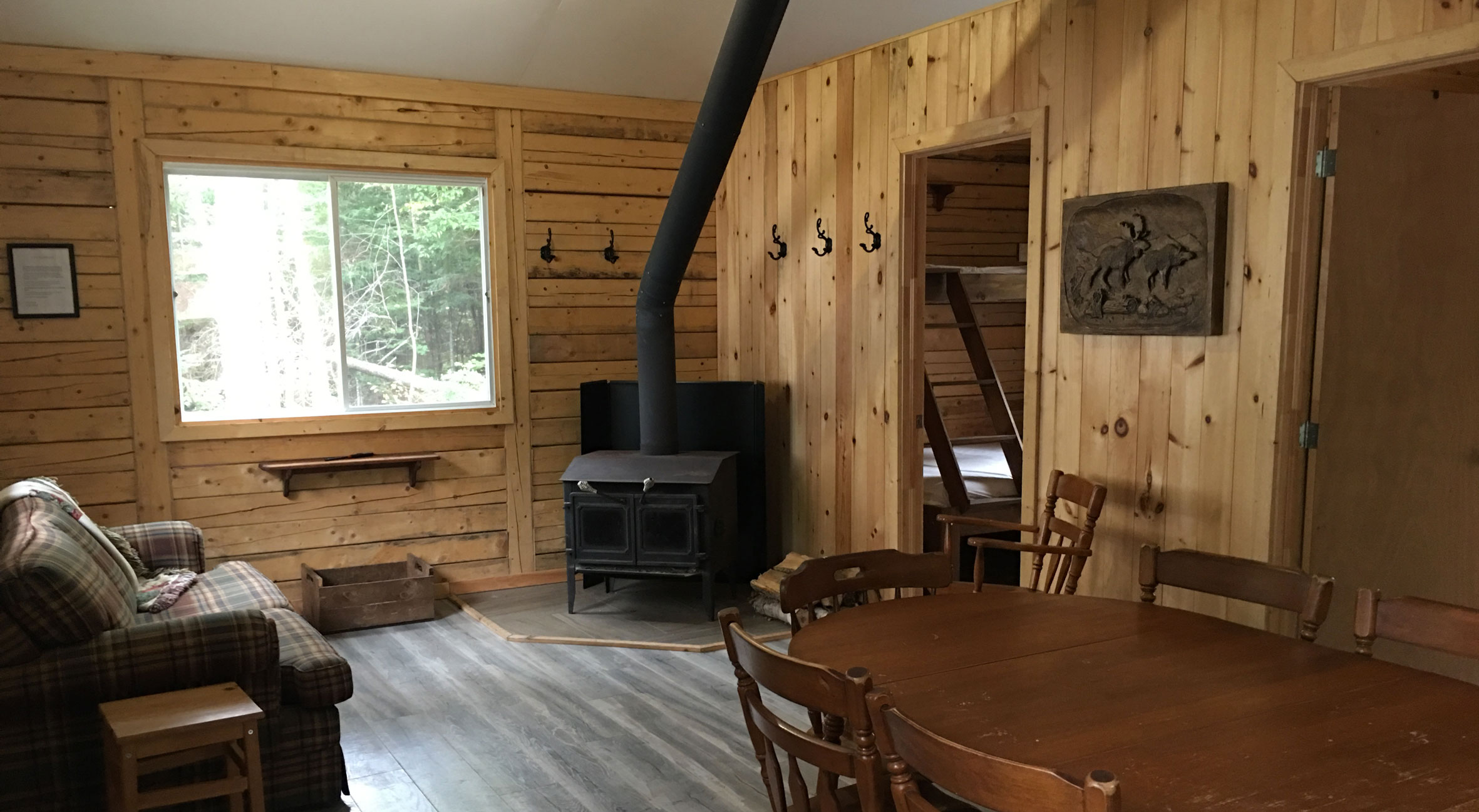 CEIZUR CABIN – Wapus Pavillon Lodge