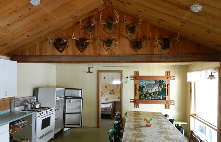 CHALET CRUSOÉ — Pourvoirie Boismenu – Pourvoirie Boismenu