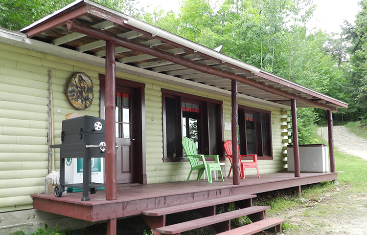 CHALET LE MONTAGNARD – Pourvoirie Boismenu