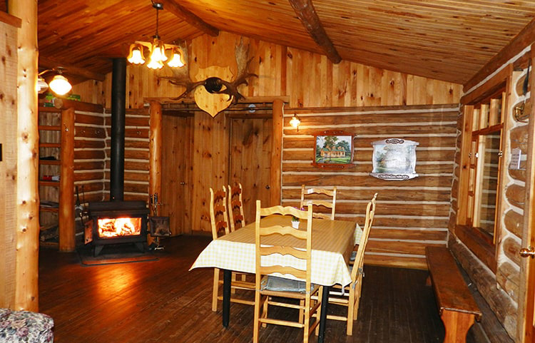 CHALET RADISSON — Pourvoirie Boismenu – Pourvoirie Boismenu