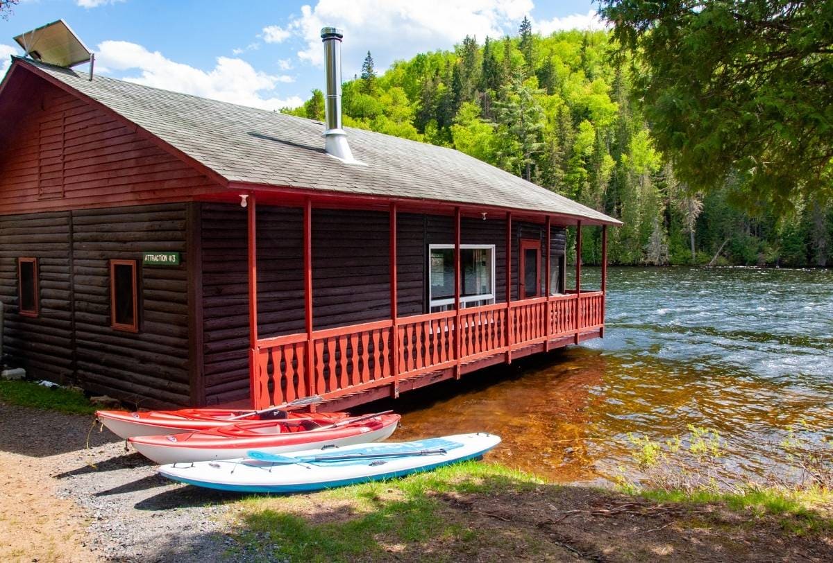 CHALET LAC ATTRACTION 3 – CHALET LAC ATTRACTION 3